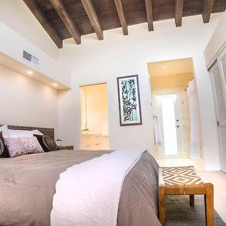 Villa At St. James Place “H”, Luxury, Pet Friendly Miami Eksteriør billede